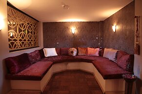 Oscar Resort Hotel