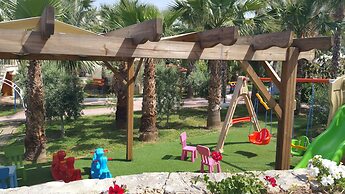 Oscar Resort Hotel