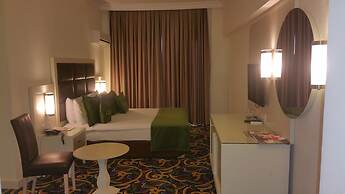 Oscar Resort Hotel