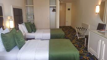 Oscar Resort Hotel