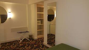 Oscar Resort Hotel