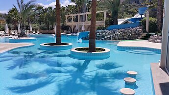 Oscar Resort Hotel