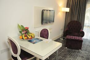 Oscar Resort Hotel