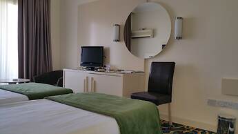 Oscar Resort Hotel