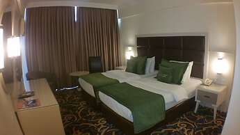 Oscar Resort Hotel