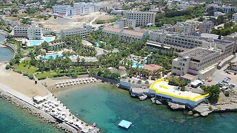 Oscar Resort Hotel