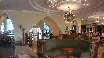 Oscar Resort Hotel