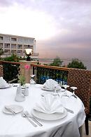 Oscar Resort Hotel