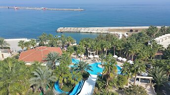 Oscar Resort Hotel