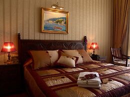 Bella View Art Boutique Hotel