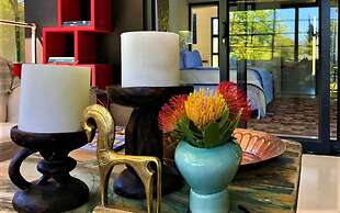 The Bright House Villa
