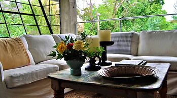 The Bright House Villa