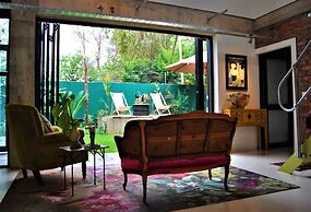 The Bright House Villa