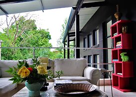 The Bright House Villa