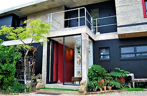 The Bright House Villa