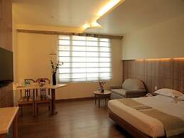 Hotel Heritage Inn