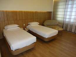 Hotel Heritage Inn