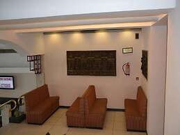 Hotel Heritage Inn