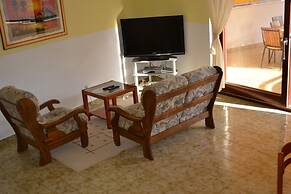 Apartments Karlo
