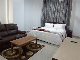 Two Mountains Lodge