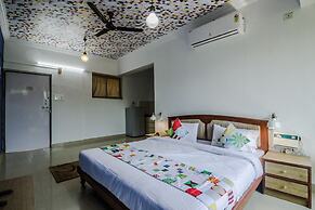 OYO 22730 Home Pool View 1BHK Vagator Beach