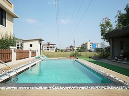 OYO 22738 Home Gorgeous 4BHK Lonavala