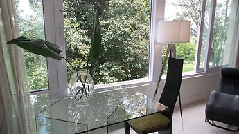 Melrose Executive Suites