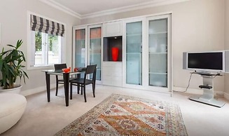 Melrose Executive Suites