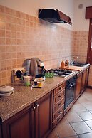 Ivana Thermal House