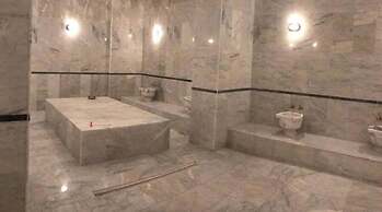 Grand Sis Hotel