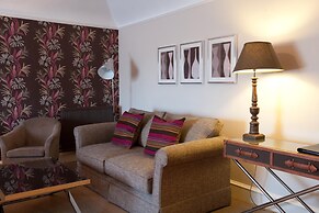 The Townhouse Hotel