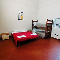Student's Hostel della Ghiara
