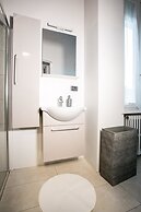 Boulevard 900 - Comfort and Style - Entire Structure 12 Beds