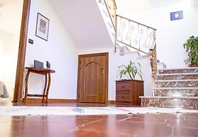 Pergusa Lake Home