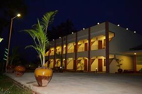 Diamond Popa Hotel