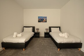 Roomy Comfortable Apartment