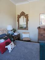 Redwood Valley B & B