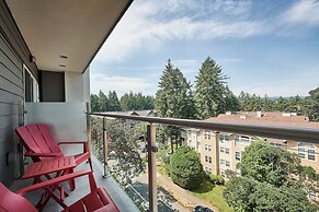 SoLo Suites