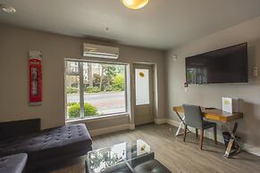 SoLo Suites