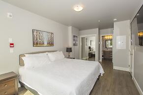 SoLo Suites