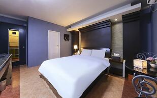 Awesome Hotel