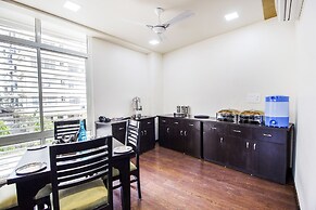 FabHotel The Royal CM Plaza