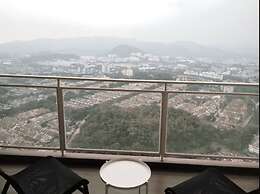 Damansara Foresta Ctmp Home by SYNC