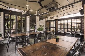 The Flying Fish Hostel