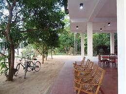 Jayaru Guest House
