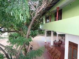 Jayaru Guest House