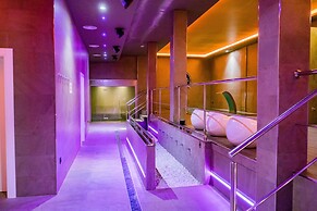 Hotel Moon & SPA