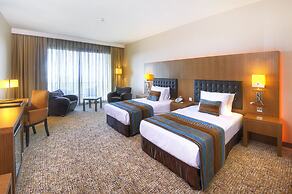 Korineum Golf & Beach Resort