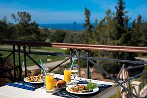 Korineum Golf & Beach Resort