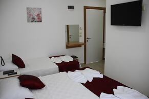 Aelbistan Otel